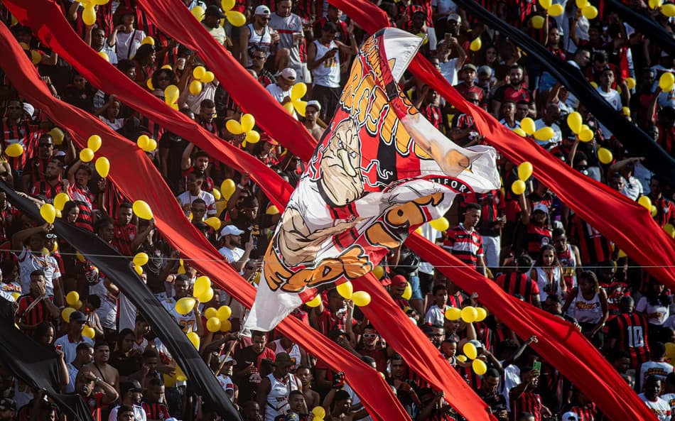 Torcida do Vitória faz a festa no Barradão (Foto: Victor Ferreira / EC Vitória)
