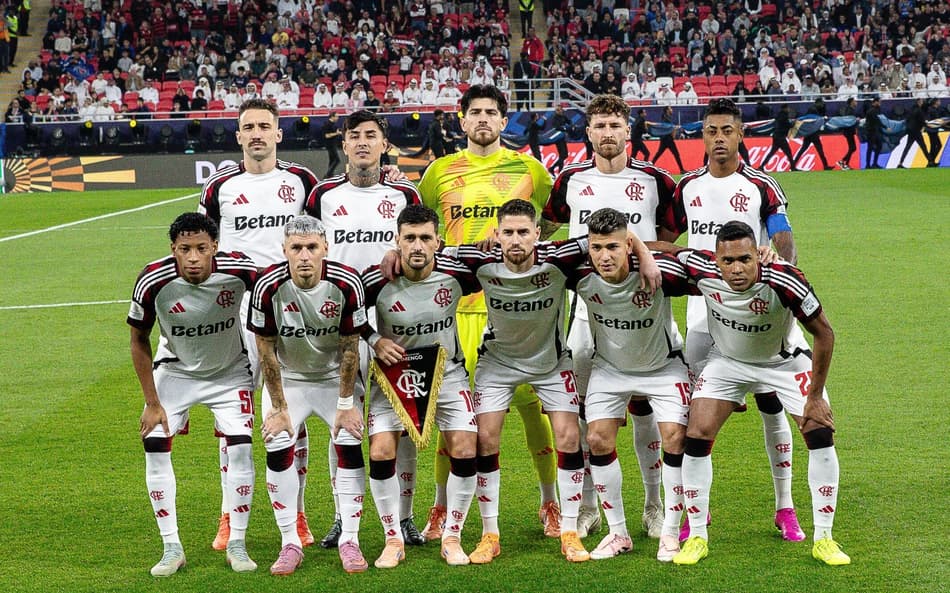 Jogadores do Flamengo antes da partida contra o PSG (Foto: Divulgação/Flamengo)
