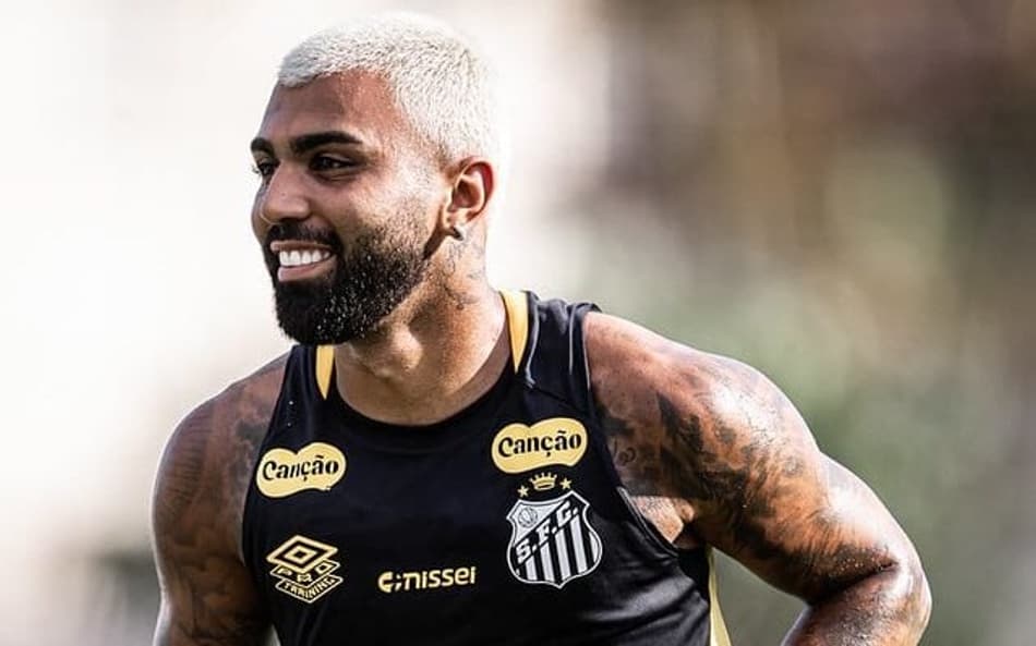 Gabigol durante treino no CT Rei Pelé. (Foto: aul Baretta/ Santos FC)