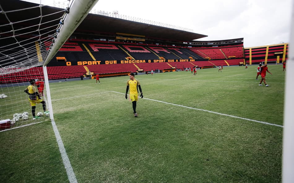 Sport vem reforçando seu elenco para Série B (Foto: Paulo Paiva/ Sport Recife)