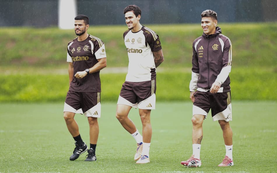 Pedro durante treino do Flamengo (Foto: Gilvan de Souza/Flamengo)