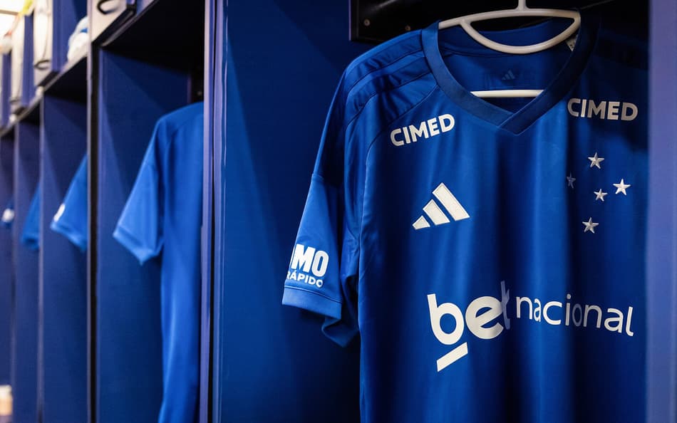 De saída? Jogador do Cruzeiro volta a não ser relacionado