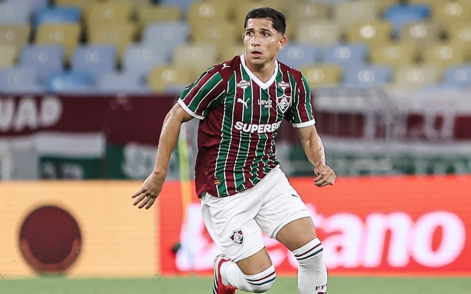 Zubeldía fala sobre Savarino após vitória do Fluminense: 'Não é normal'