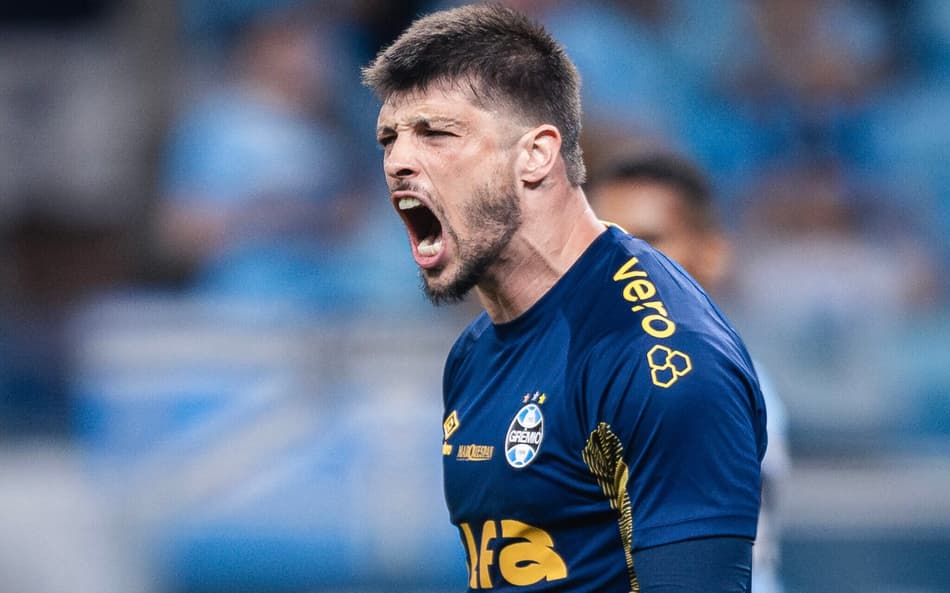 Grêmio rescinde contratos de Tiago Volpi e mais dois