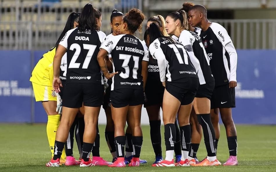 Clube segue capitalizando, fora de campo, o sucesso obtido dentro dele