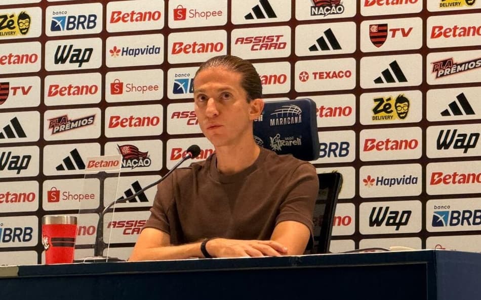 Filipe Luís Flamengo coletiva