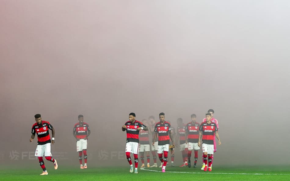 Flamengo vence o Vasco no Maracanã