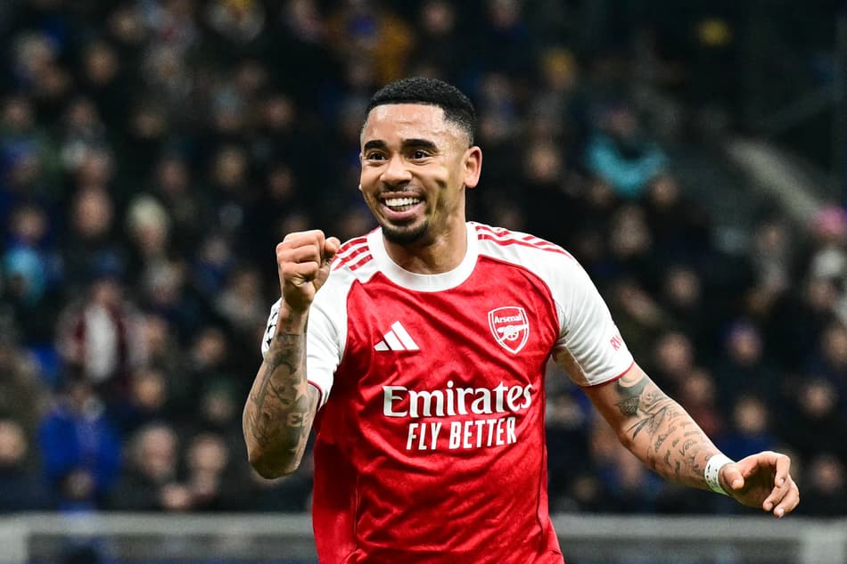 Gabriel Jesus comemora gol pelo Arsenal contra a Inter de Milão, pela Champions League