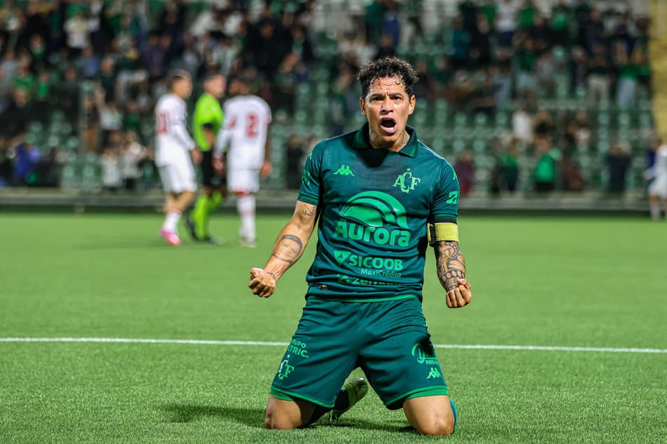 Giovanni Augusto, meio-campista da Chapecoense (Foto: Rafael Bressan/Chapecoense)