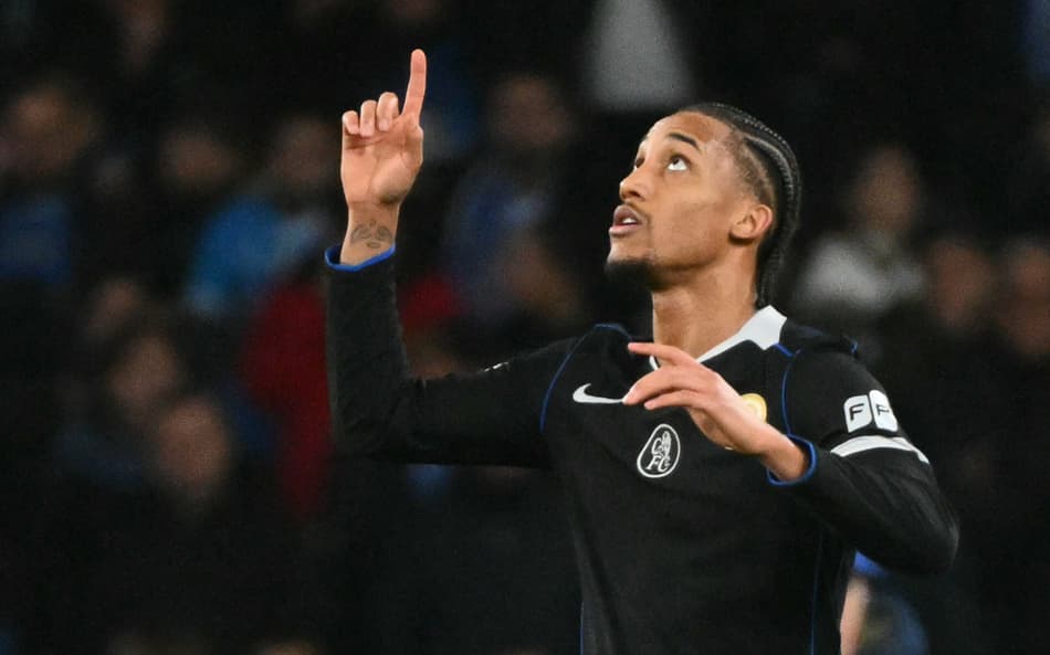 João Pedro decide, Chelsea vence e se garante nas oitavas da Champions