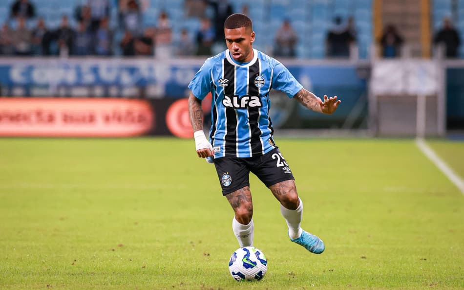 Grêmio encaminha a venda de lateral-esquerdo para time do México