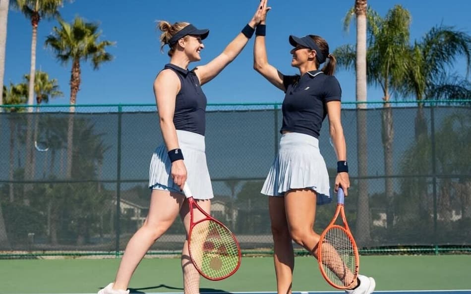 Dupla Luisa Stefani e Gabriela Dabrowski (Foto: Slyce Apparel)