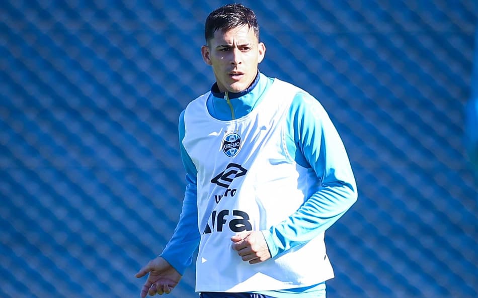 Pavón sofre lesão e desfalca o Grêmio no início da temporada