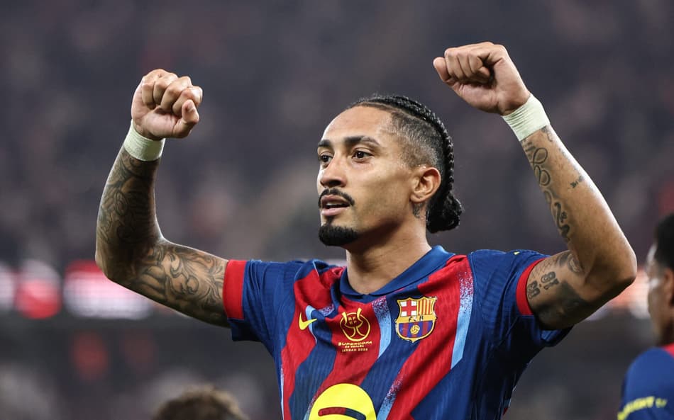 Raphinha fala sobre Vini Jr após Supercopa da Espanha: 'Muita qualidade'