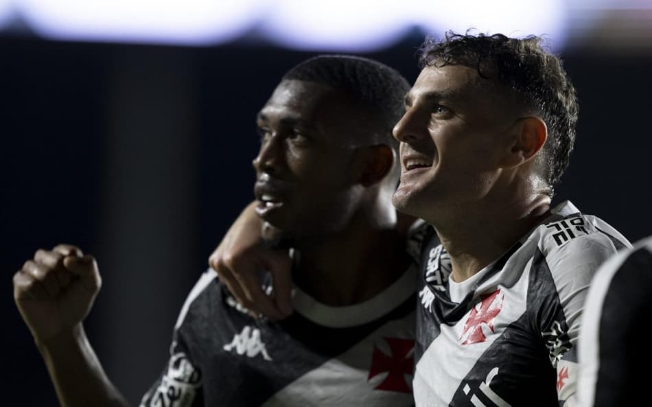 Vasco inicia a temporada em processo de adaptação após saída de artilheiros