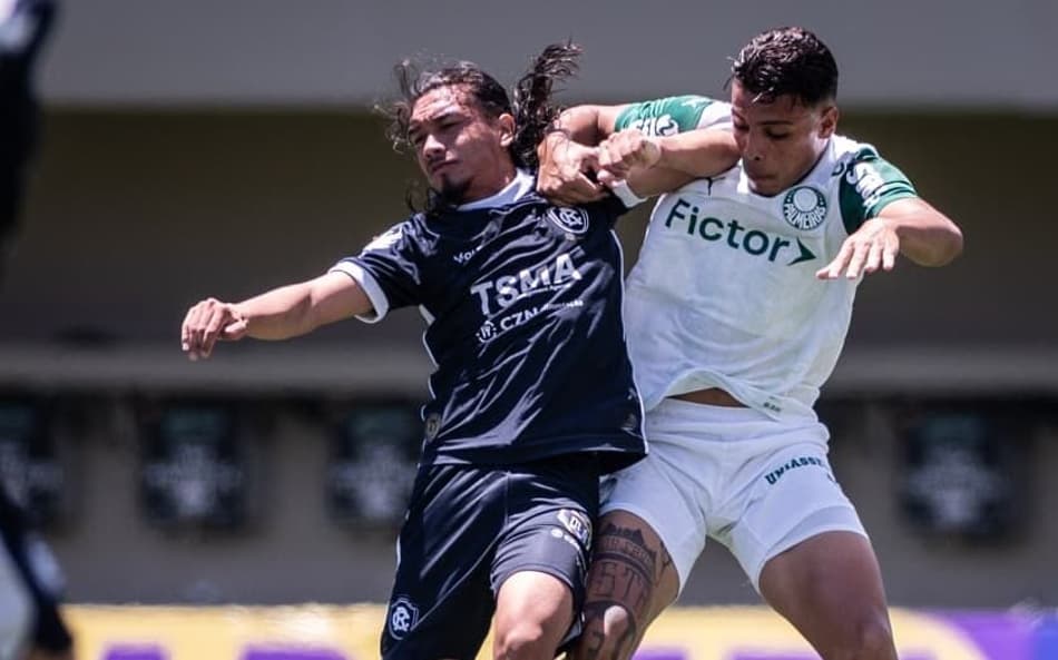 Palmeiras vence o Remo, segue invicto e se classifica ao mata-mata da Copinha