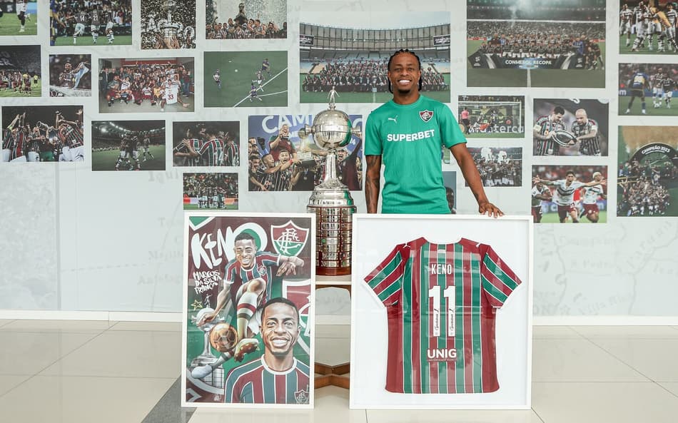 Keno recebe homenagem em despedida do Fluminense (Foto: Reprodução/Fluminense)