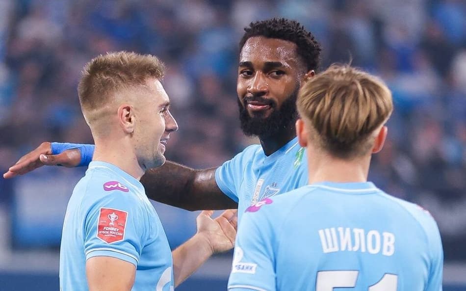 Gerson em ação pelo Zenit (Foto: Divulgação/Zenit)