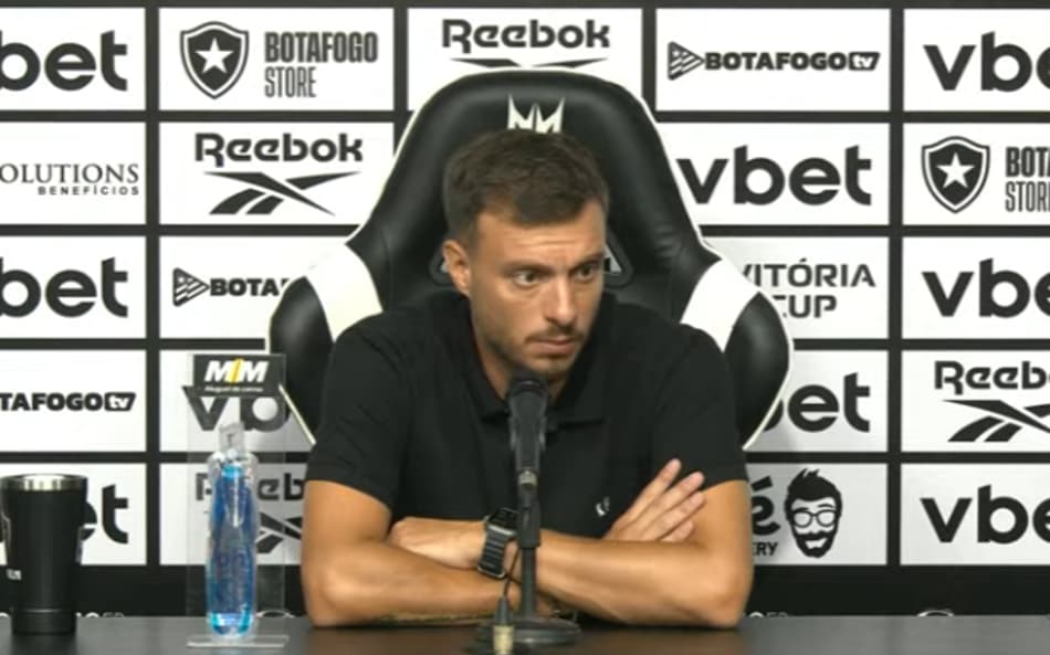 Anselmi exalta Brasileirão após goleada em Botafogo x Cruzeiro: 'Mais difícil do mundo'