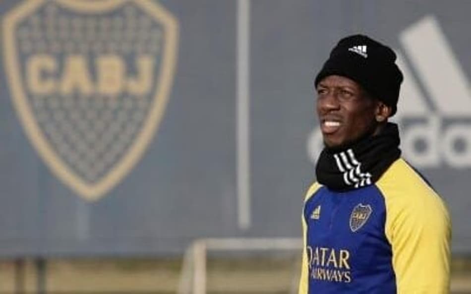 Autor de gol contra Fluminense na final da Libertadores acerta com Alianza Lima