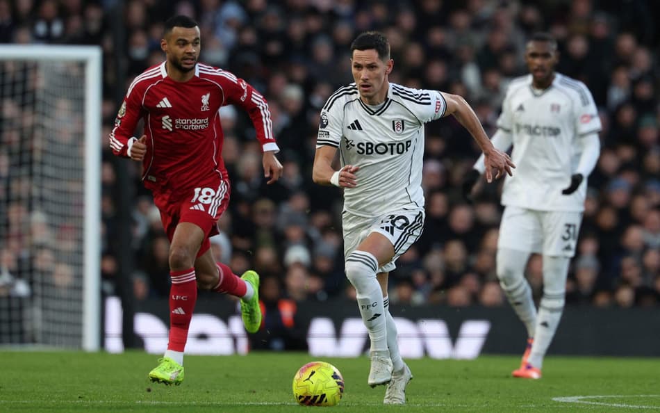 FBL-ENG-PR-FULHAM-LIVERPOOL