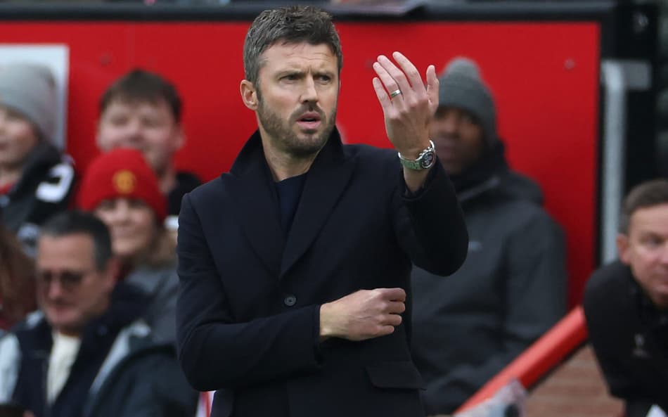 Michael Carrick é o treinador do Manchester United (Foto: Darren Staples / AFP)