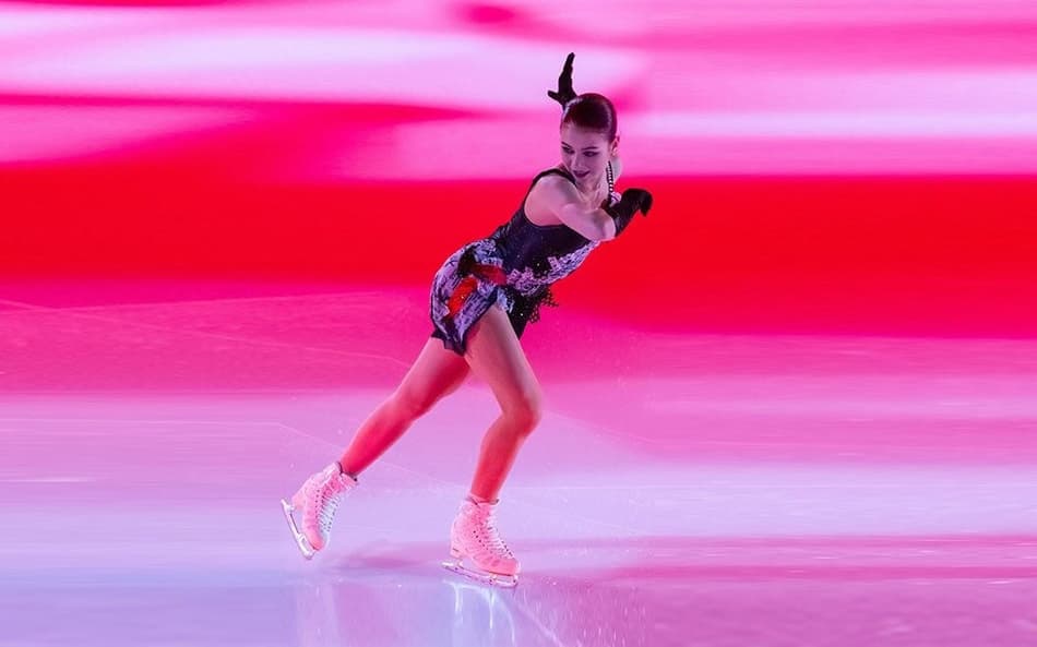 Anatomia e técnica dos saltos na patinação artística: Axel, Lutz e Toeloop