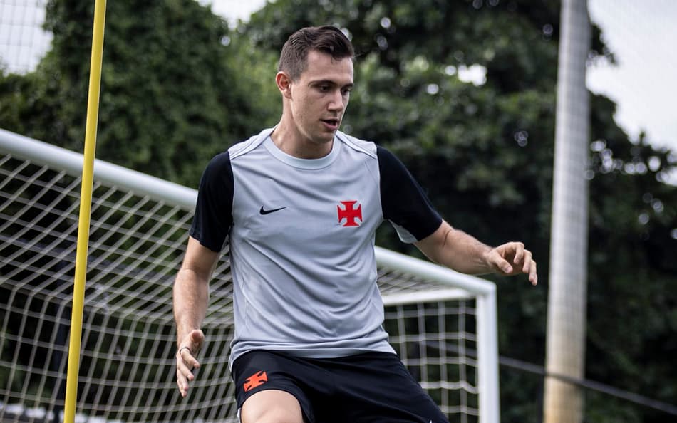 Parte do elenco do Vasco já iniciou a pré-temporada