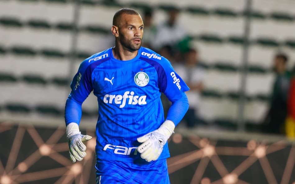 Ex-Palmeiras é sincero sobre saída de Weverton: 'Muito difícil'