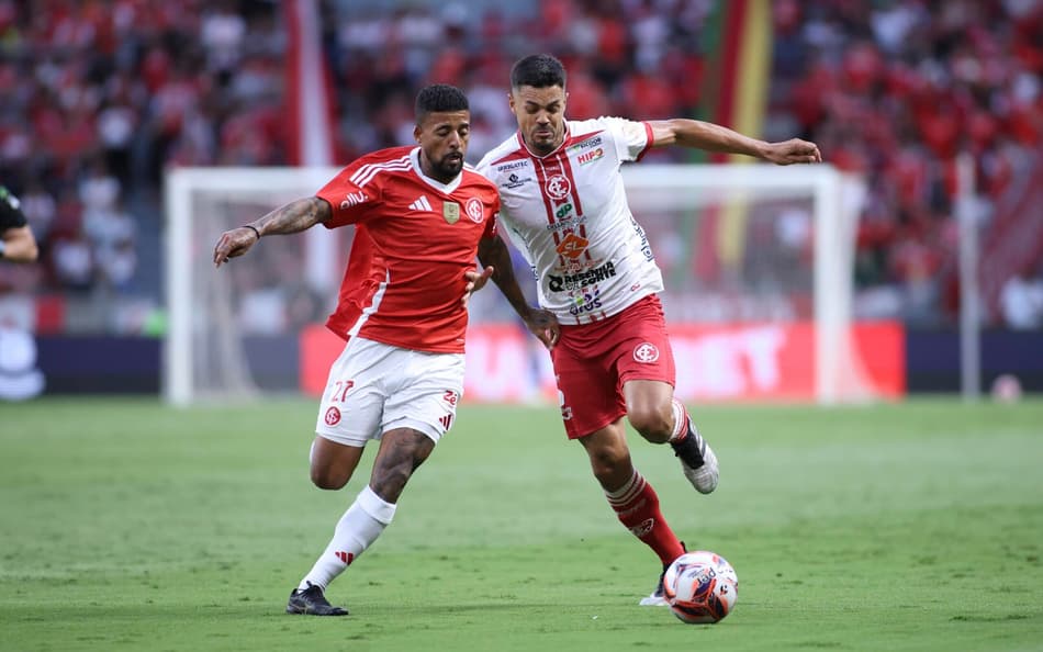 Paulinho Paula na sua estreia no Internacional