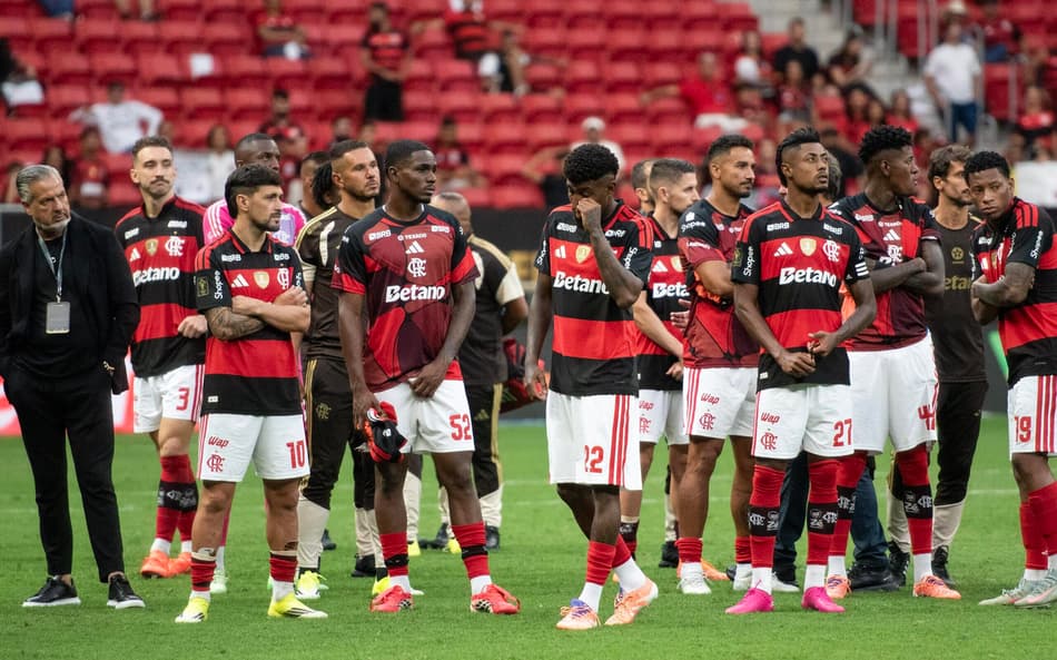 Flamengo perdeu para o Corinthians (Foto: (Foto: DELMIRO DOS SANTOS JUNIOR/Mochila Press/Gazeta Press)