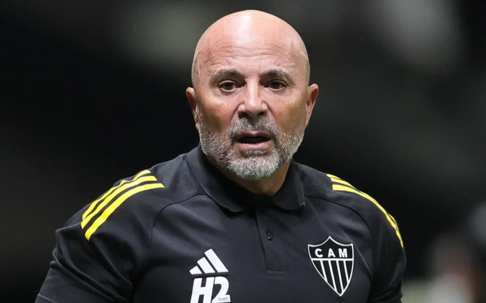 Jorge Sampaoli em ação pelo Atlético-MG (Foto:Gilson Lobo/Agif/Gazeta Press)