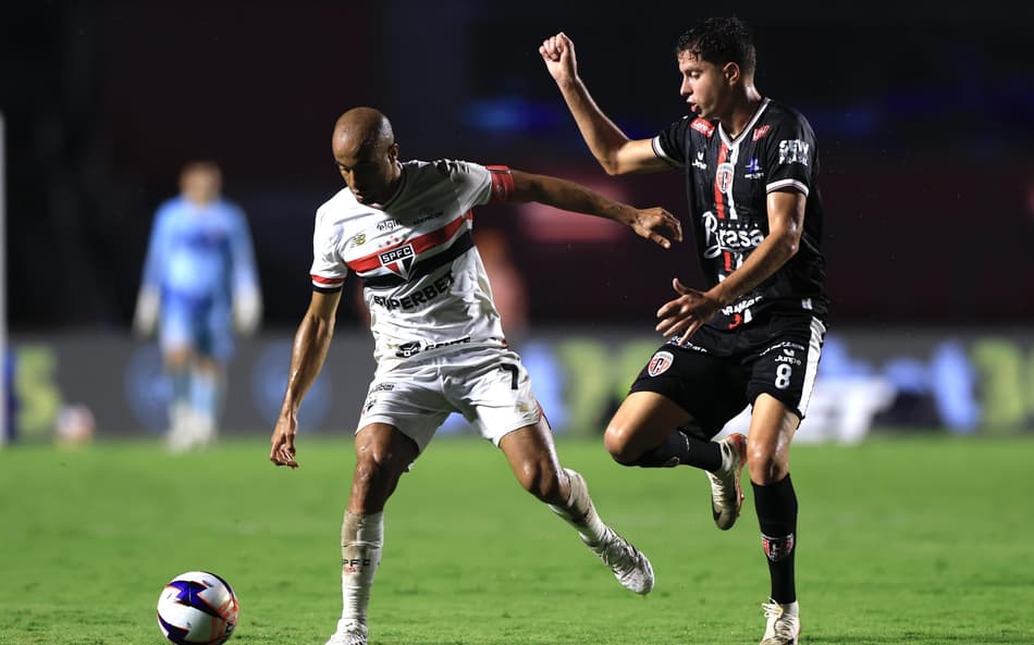 São Paulo e Primavera jogam no Morumbis