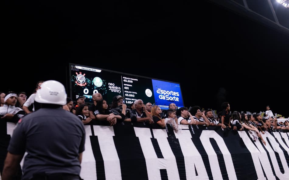 Aproximadamente 500 ingressos foram bloqueados após irregularidades no Fiel Torcedor (Foto: Wanderson Oliveira/PxImages/GazetaPress)