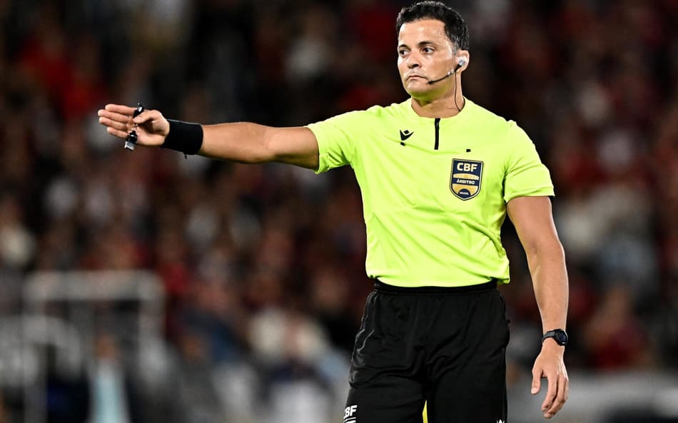 Sávio Pereira apita São Paulo x Grêmio (Foto: AndrÃ© Fabiano/Código19/Gazeta Press)