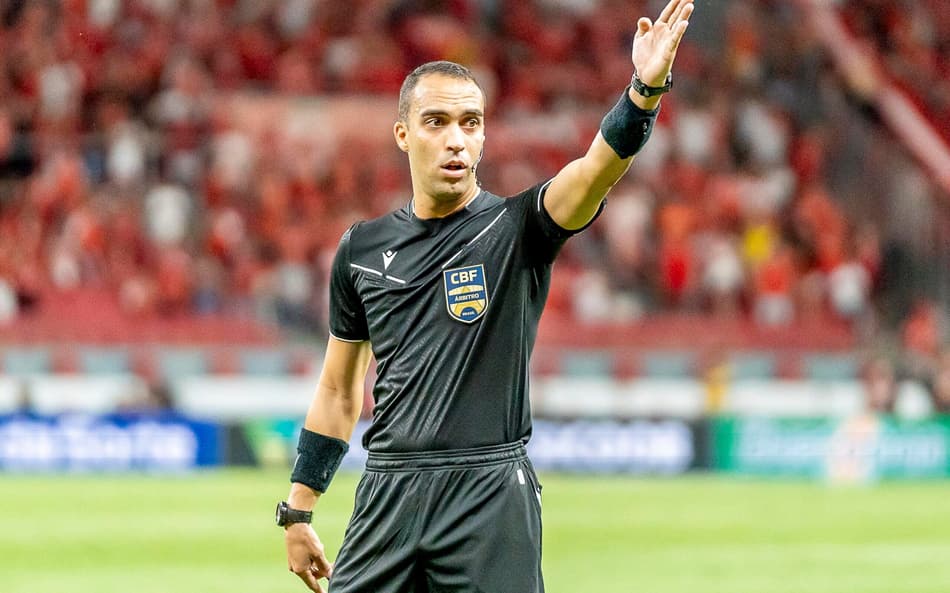 Davi Lacerda em Internacional x Palmeiras (Foto: JORGE LANSARIN/AGENCIA ENQUADRAR)