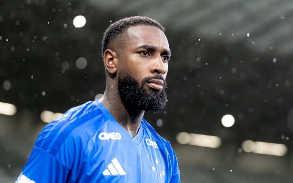 Gerson em ação pelo Cruzeiro (Foto: Luan Martins/Agência F8/Gazeta Press)