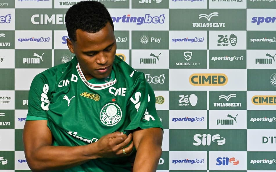 John Arias assinou contrato com o Palmeiras no começo do mês; colombinao tem vínculo até o fim de 2029. (Foto: Bruno Ulivieri/O Fotografico/Gazeta Press)