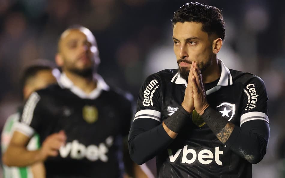 Alex Telles é um dos ídolos da geração do Botafogo Foto: Vítor Silva/Botafogo)