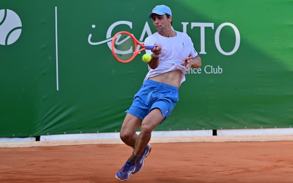 O catarinense Pedro Boscardin na derrota para Mariano Navone no Costa do Sauípe Open (João Pires/Fotojump)