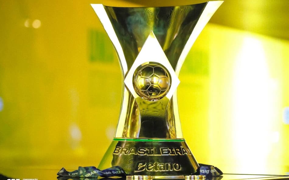 Torcedores reagem à queda de primeiro técnico da Série A do Brasileirão