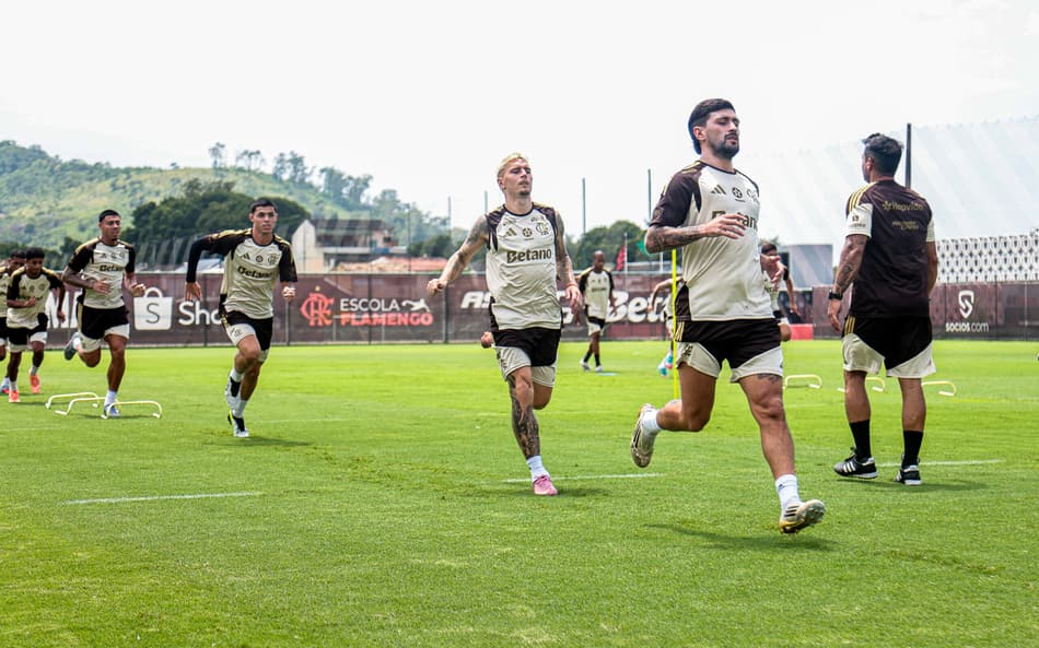 Arrascaeta durante treino do Flamengo (Foto: Divulgação/Flamengo)