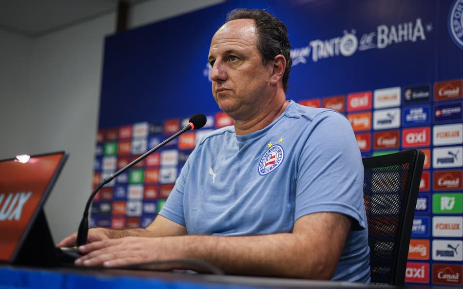 Rogério Ceni em coletiva depois de Bahia x Fluminense (Foto: Letícia Martins/EC Bahia)