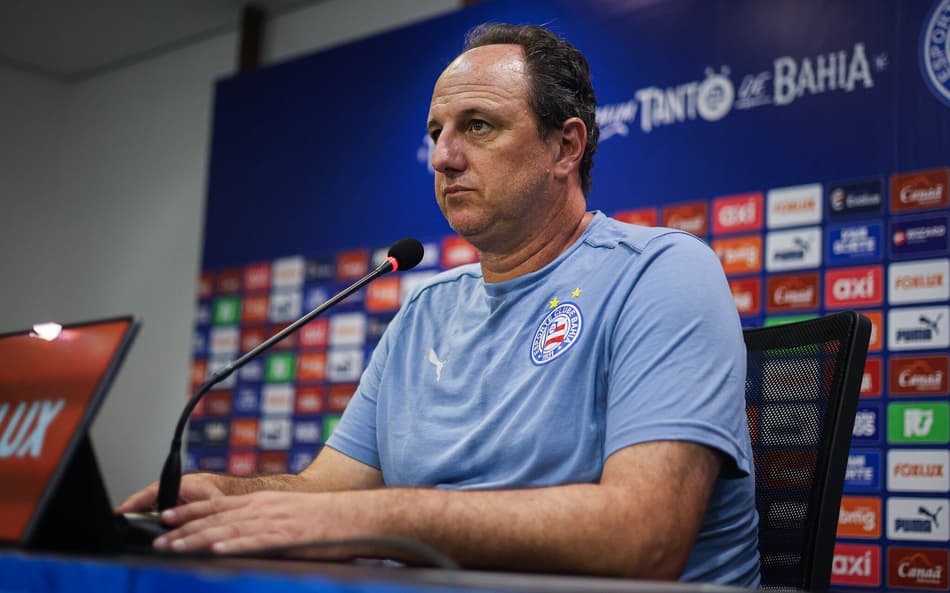 Rogério Ceni em coletiva depois de Bahia x Fluminense (Foto: Letícia Martins/EC Bahia)