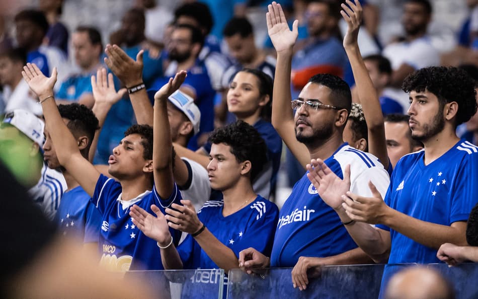 Cruzeiro x Coritiba, no Mineirão (Foto: Gustavo Aleixo/Cruzeiro)