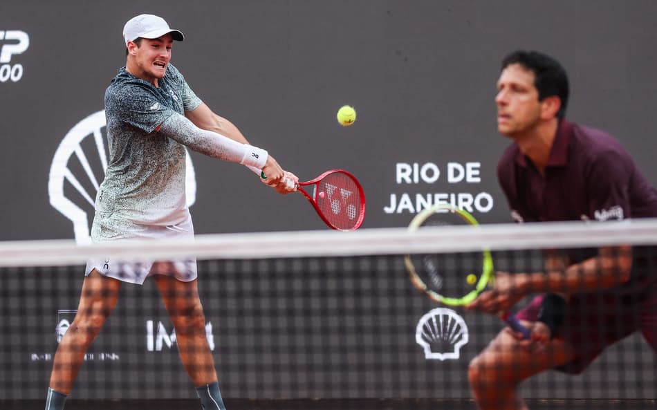 João Fonseca e Marcelo Melo nas duplas no Rio Open (Foto: João Pires/Fotojump)