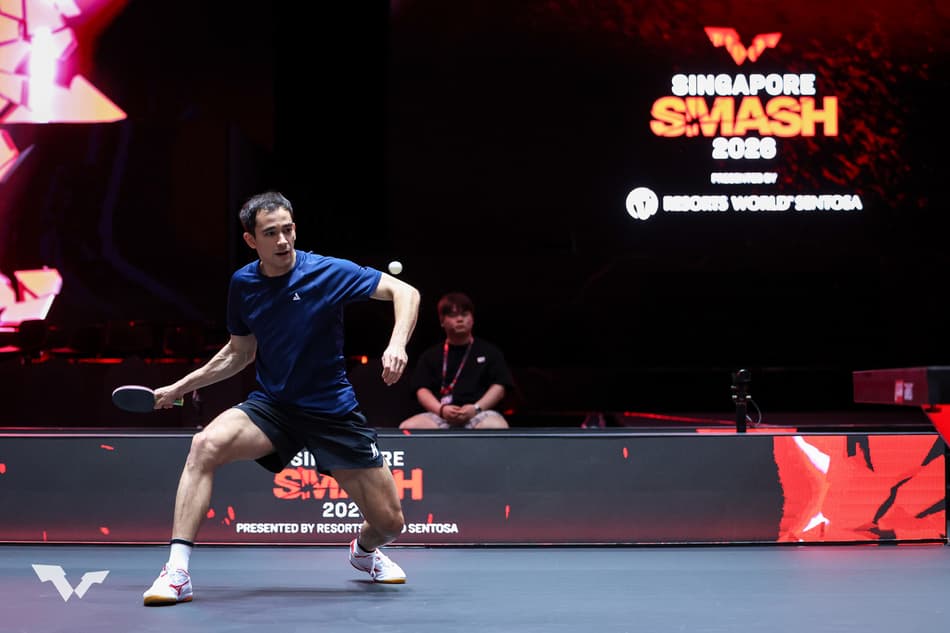 Hugo Calderano durante treinamento para o Singapura Smash (Foto: World Table Tennis)