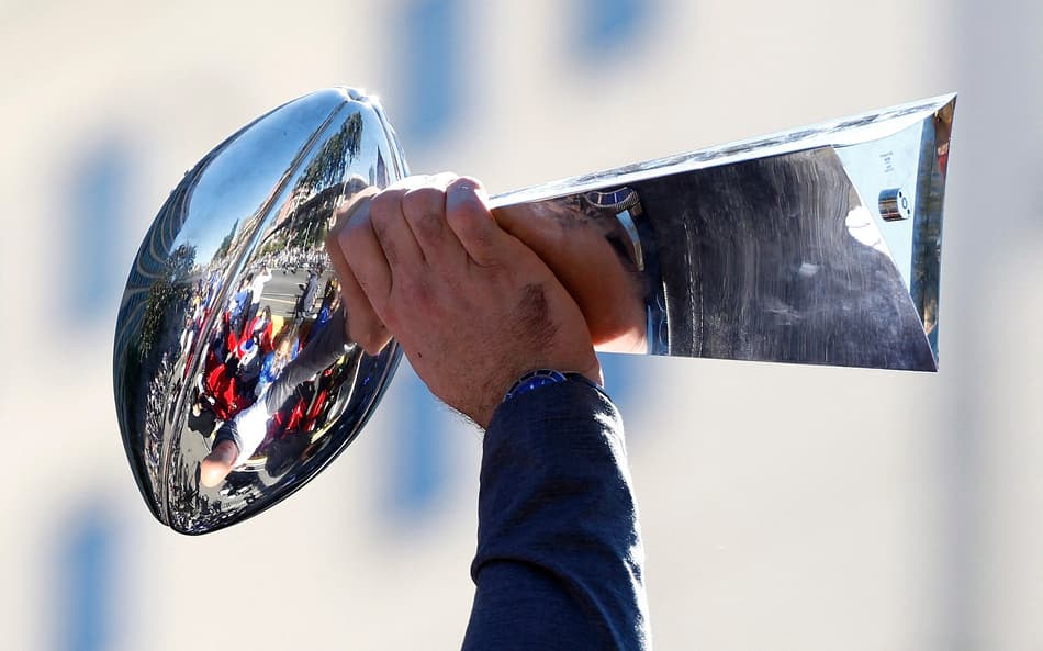 Vince Lombardi, o troféu do Super Bowl ((Foto: Ronald Martinez/AFP))