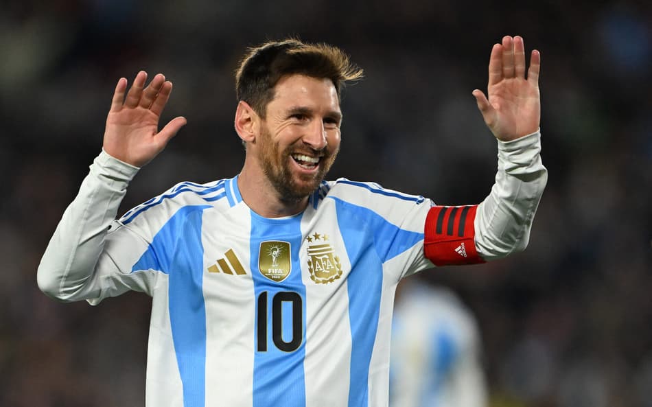 Lionel Messi fez grande jogo contra Venezuela (Foto: Luis ROBAYO / AFP)