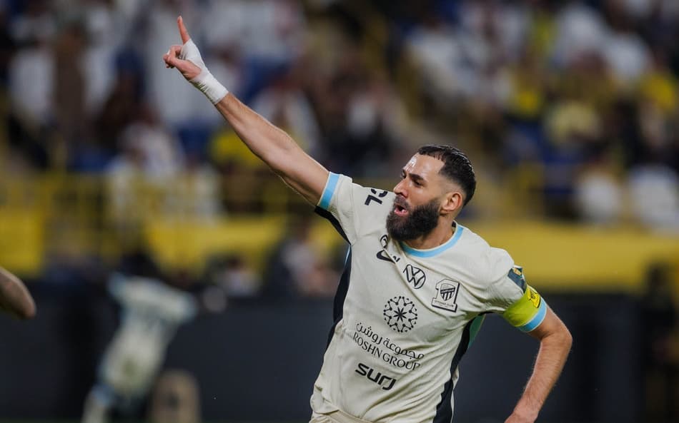 Benzema abriu o placar na vitória do Al-Ittihad sobre o Al-Nassr de Cristiano Ronaldo (Foto: Divulgação/Al-Ittihad)